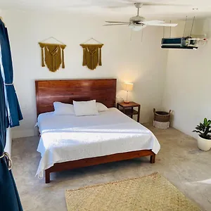 https://santuario-jungle.quintano-roohotels.com