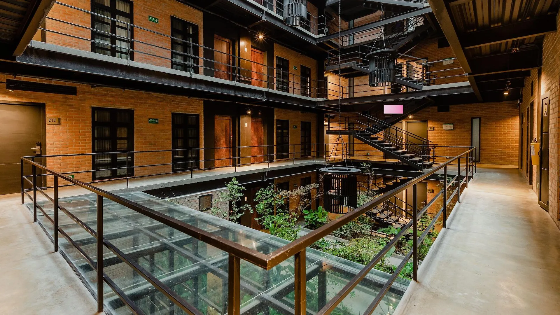 The Art Hotel Medellín 4*,  Colombia